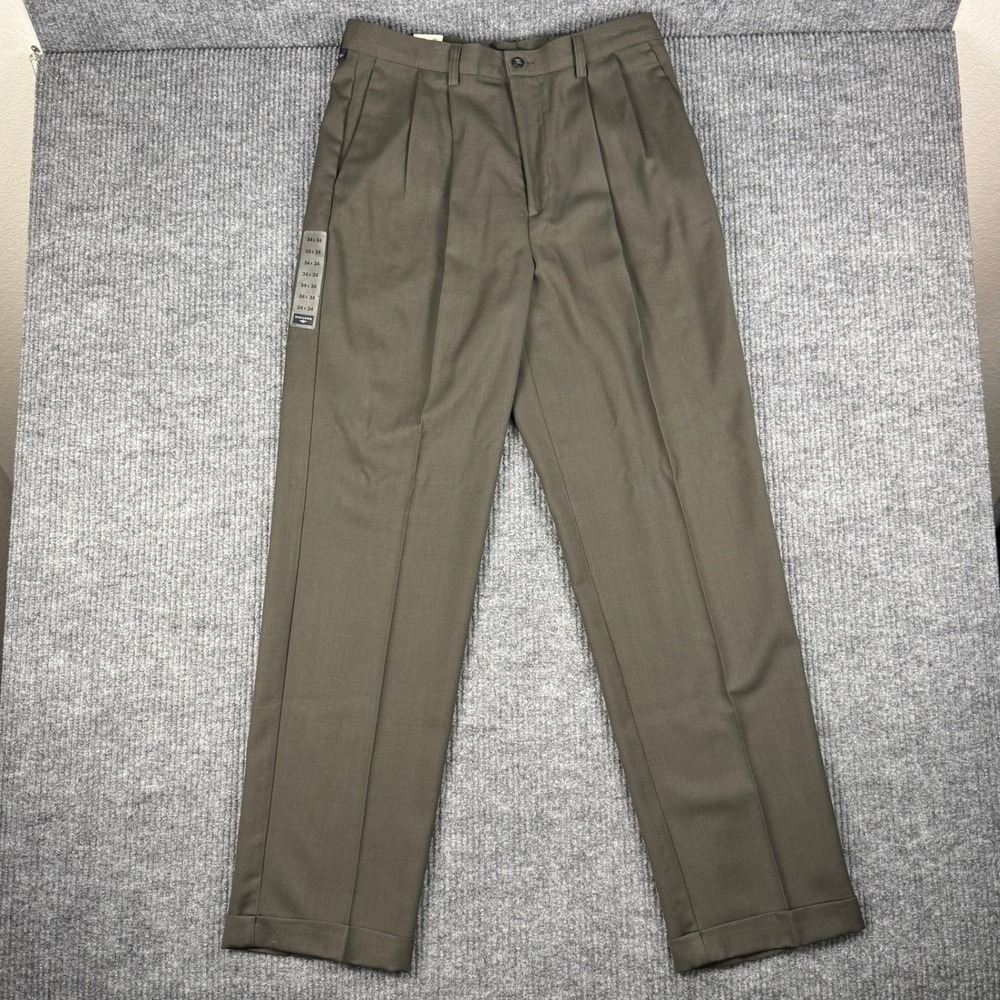 Dockers Pants Mens 34x34 Washable Wool Blend Pleated Cuffed Stain Repellant NOS